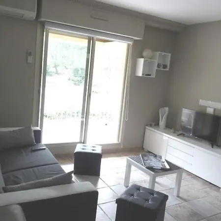Apartment Aviso סיס-פור-לה-פלאז'